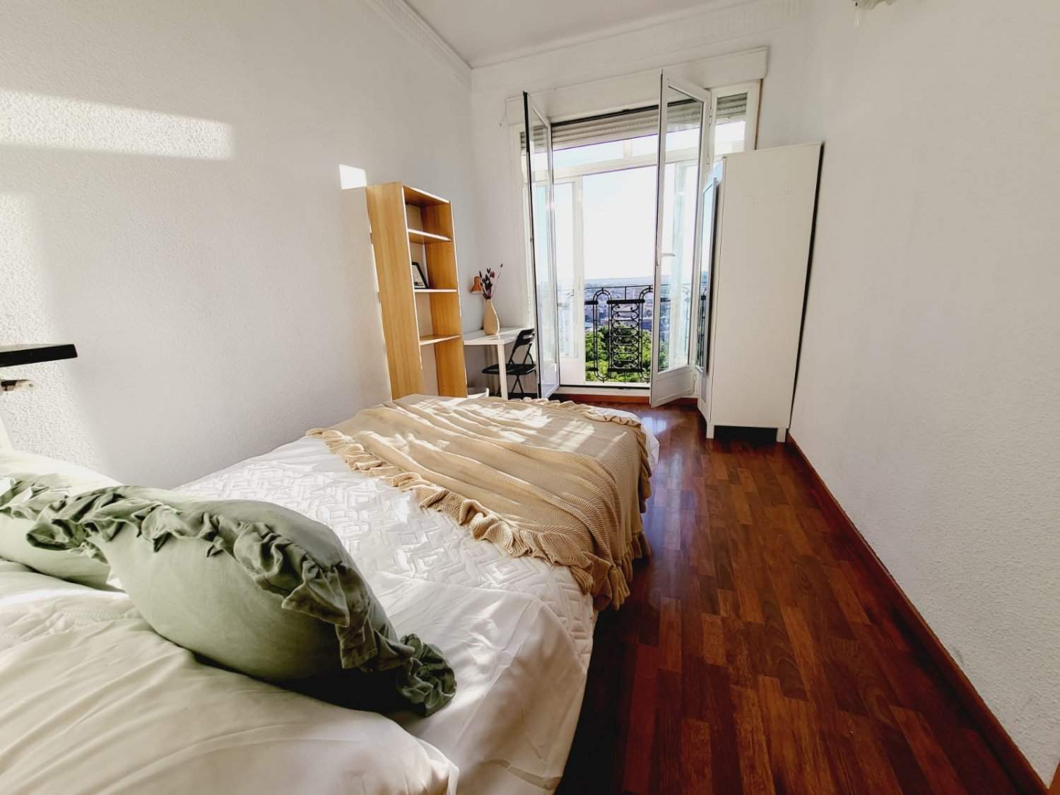 Habitaciones en piso compartido en Madrid - PGM2
