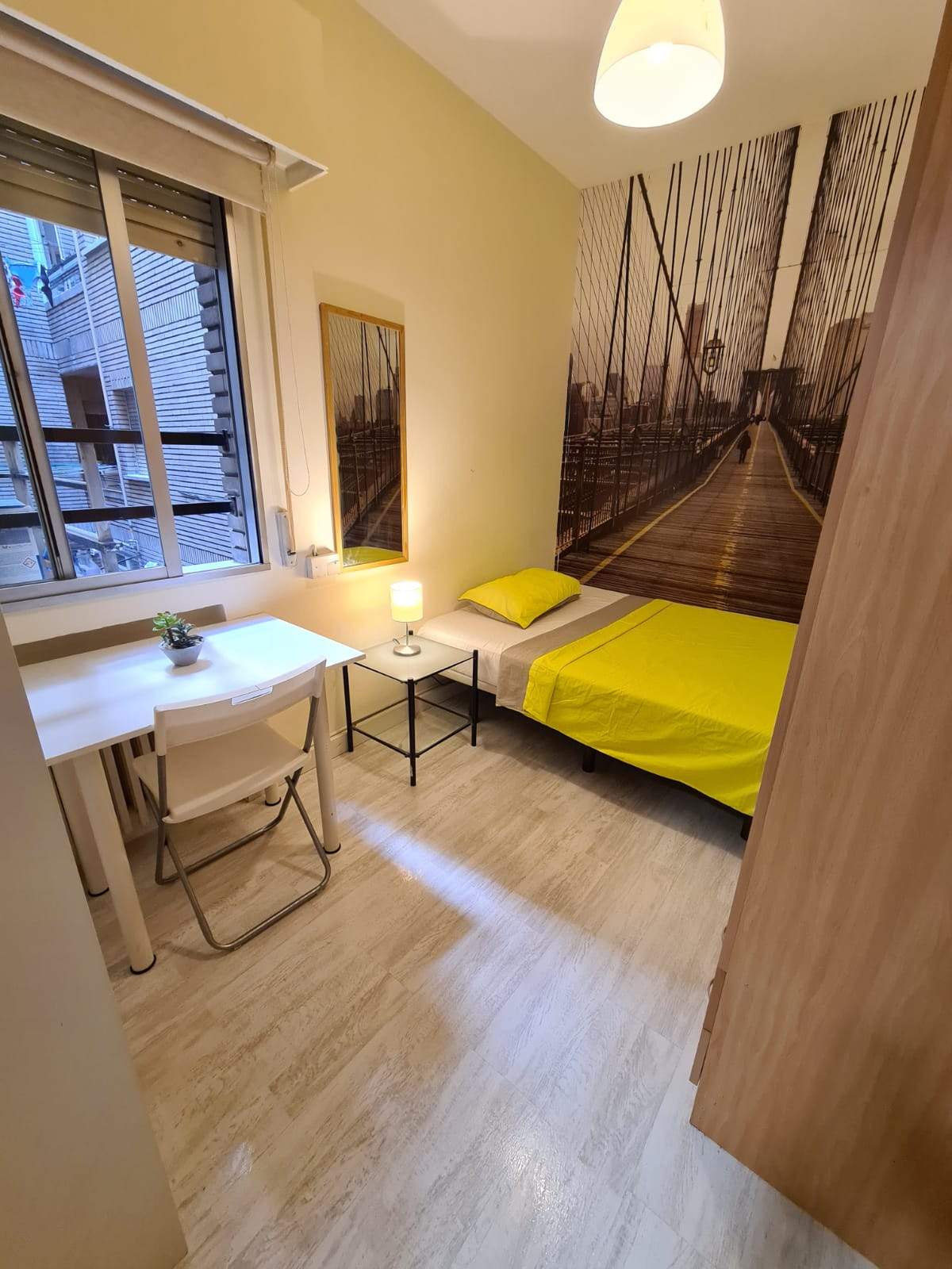 Habitaciones en piso compartido en Madrid - DRE7